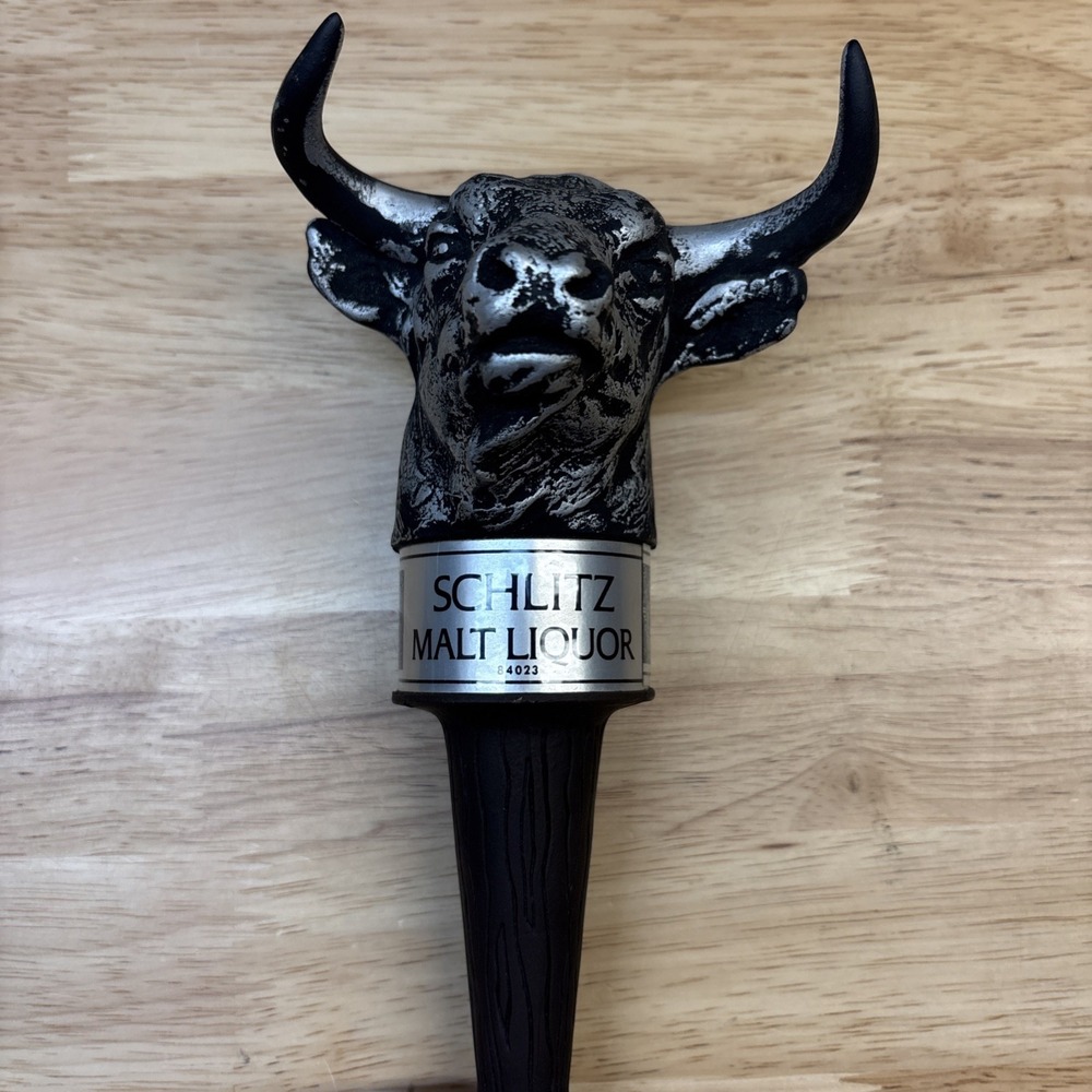 VTG 1978 Schlitz Beer Malt Liquor Bull Head Figural Tap Handle - Bar/Man Cave